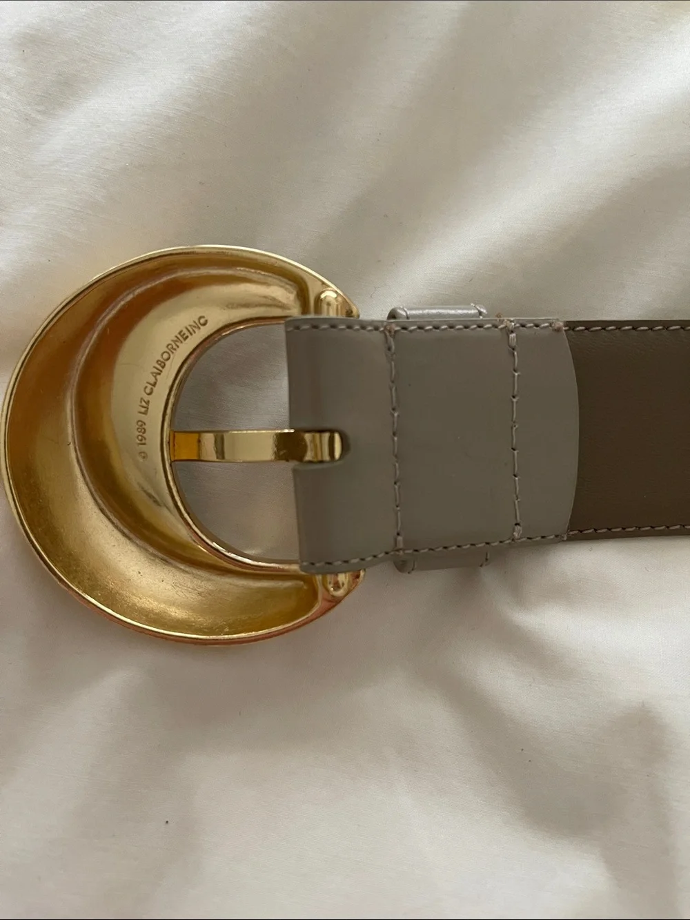 Vintage Liz Claiborne Classic Wide Belt with Gold Crescent Buckle